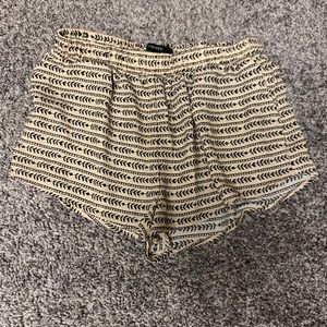 Shorts with pockets!